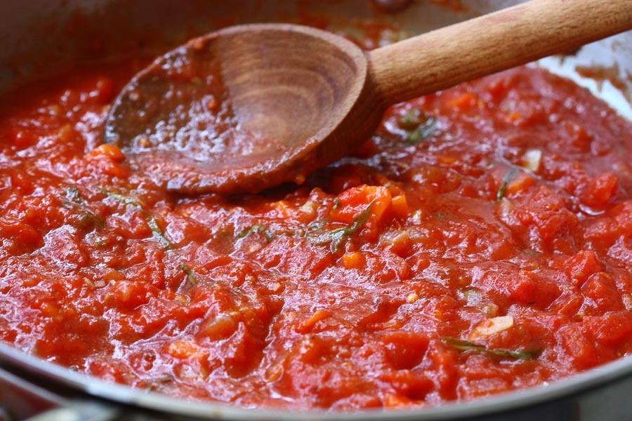 spicy tomato sauce Stop The Food Madness